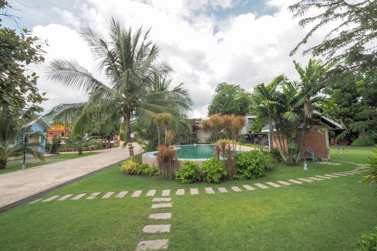 Oyo 75339 Full Frame Resort Kanchanaburi Exterior photo
